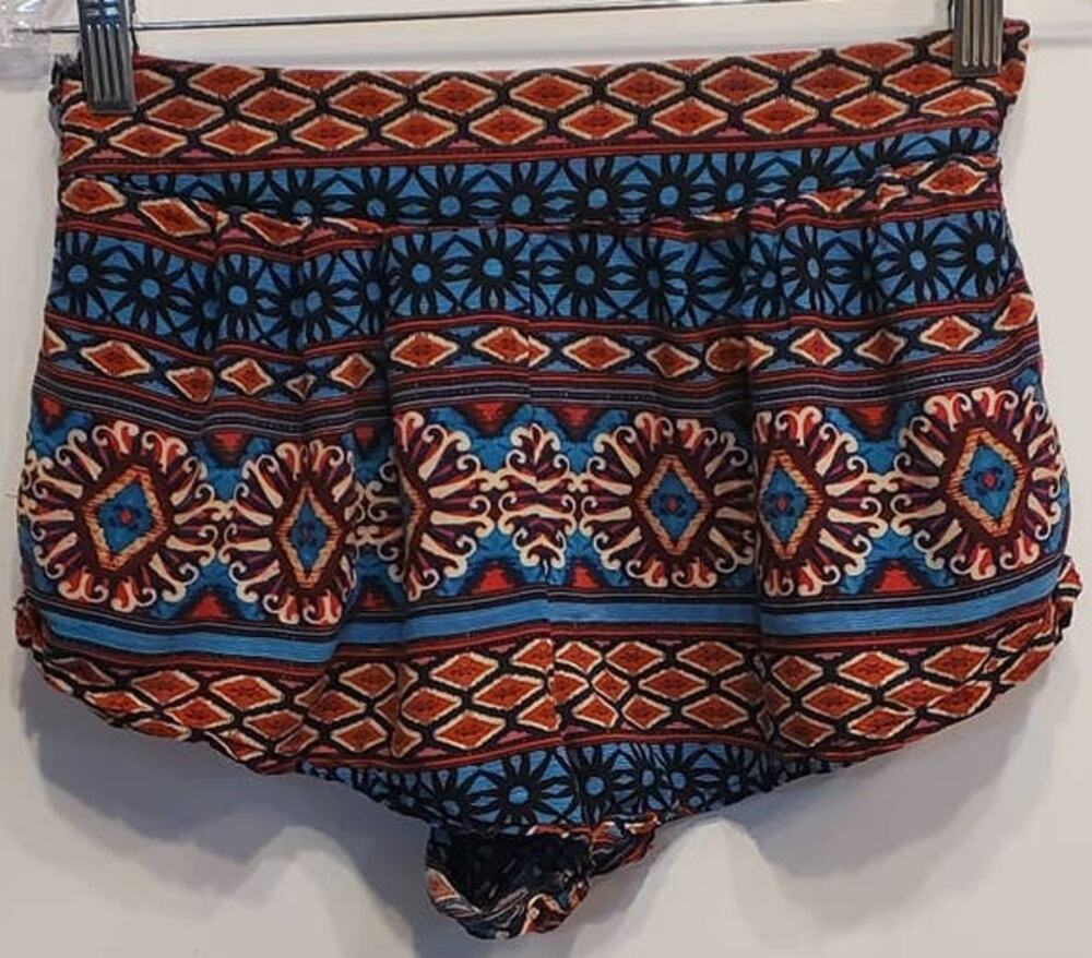 Forever 21 Shorty Shorts Aztec Style Print Size Small